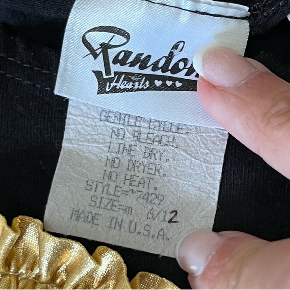 Random Hearts Black & Gold Baby Girl Outfit - Picture 2 of 7